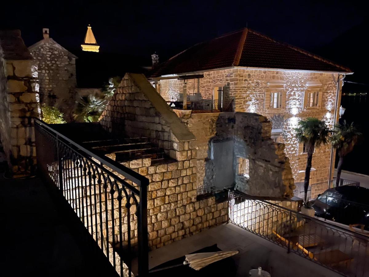 Vila Djuro Mikijelj Donji Stoliv Exterior foto