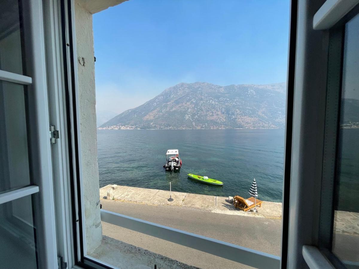 Vila Djuro Mikijelj Donji Stoliv Exterior foto