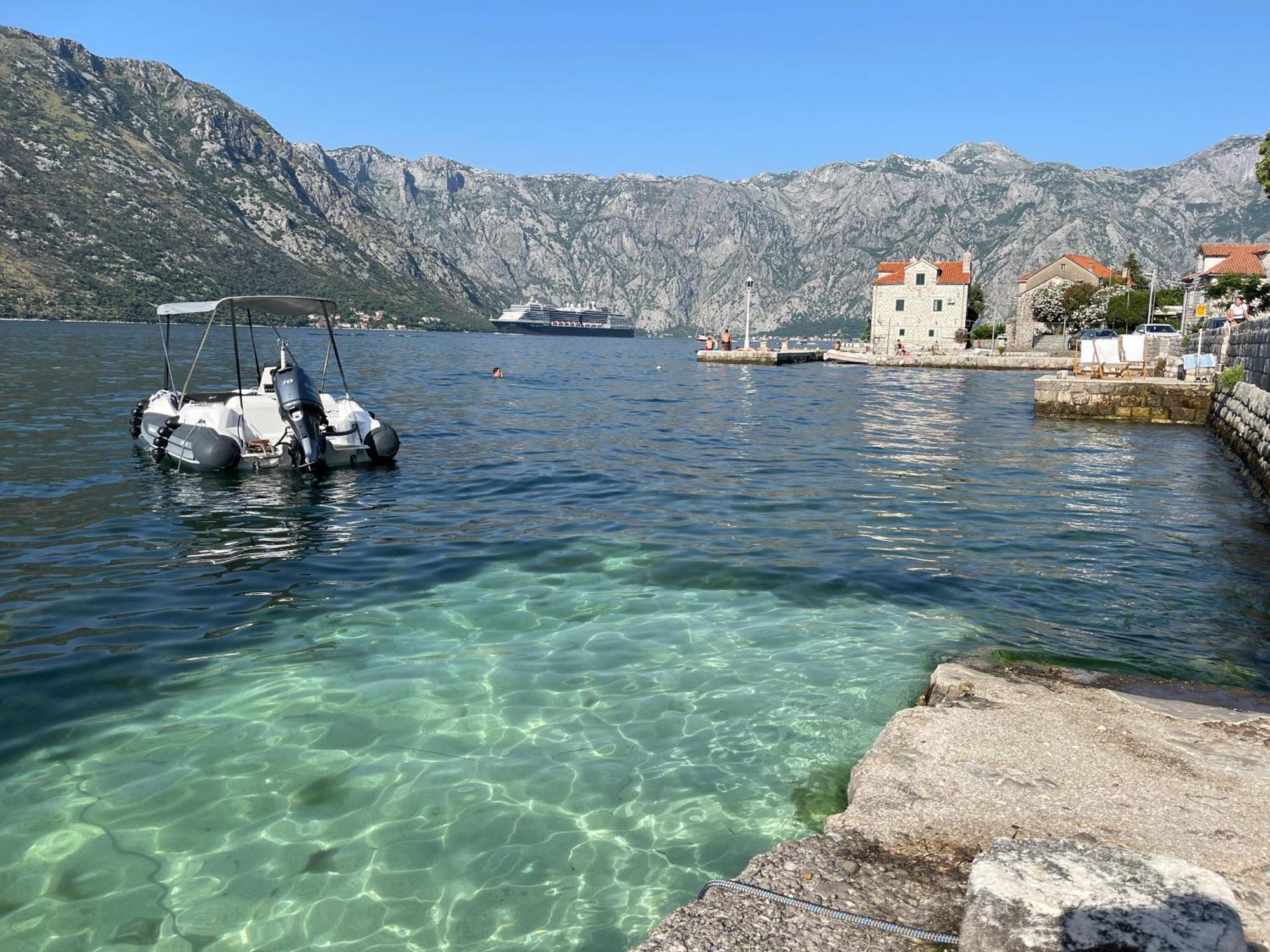Vila Djuro Mikijelj Donji Stoliv Exterior foto